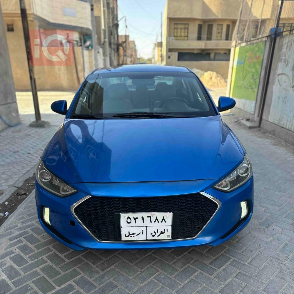 هیوندای ئەلەنترا